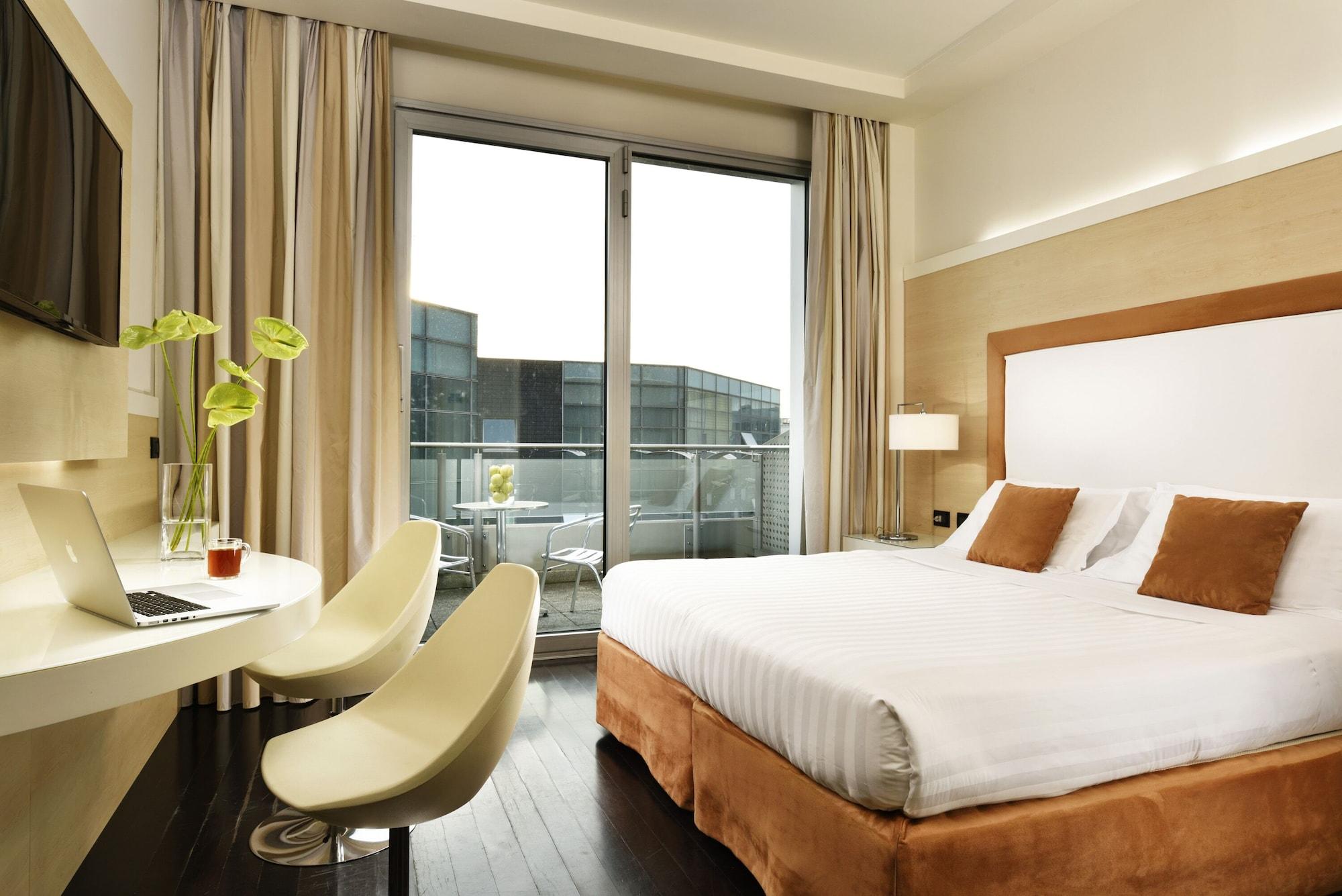 מאנטובה Hotel La Favorita מראה חיצוני תמונה