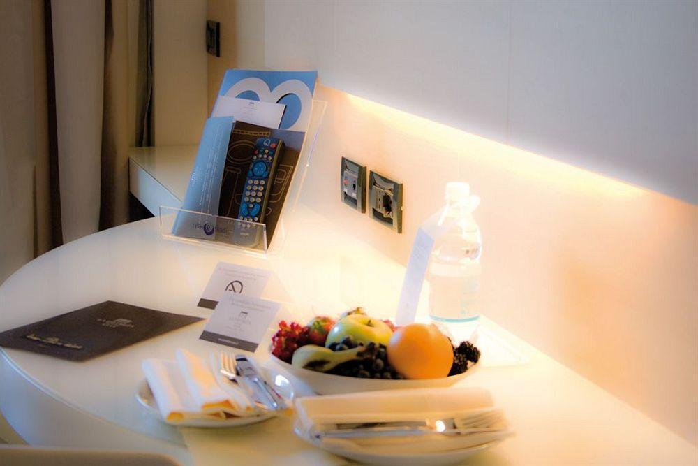 מאנטובה Hotel La Favorita מראה חיצוני תמונה