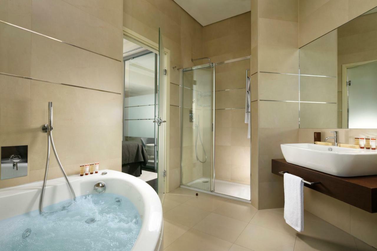 מאנטובה Hotel La Favorita מראה חיצוני תמונה